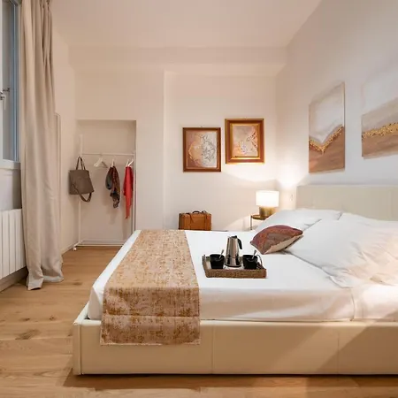 Accademia - Flo Apartment *